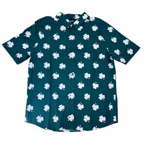 MAD ENGINE GREEN W WHITE SHAMROCKS SHORT SLEEVE BUTTON DOWN ST PATRICKS SHIRT
